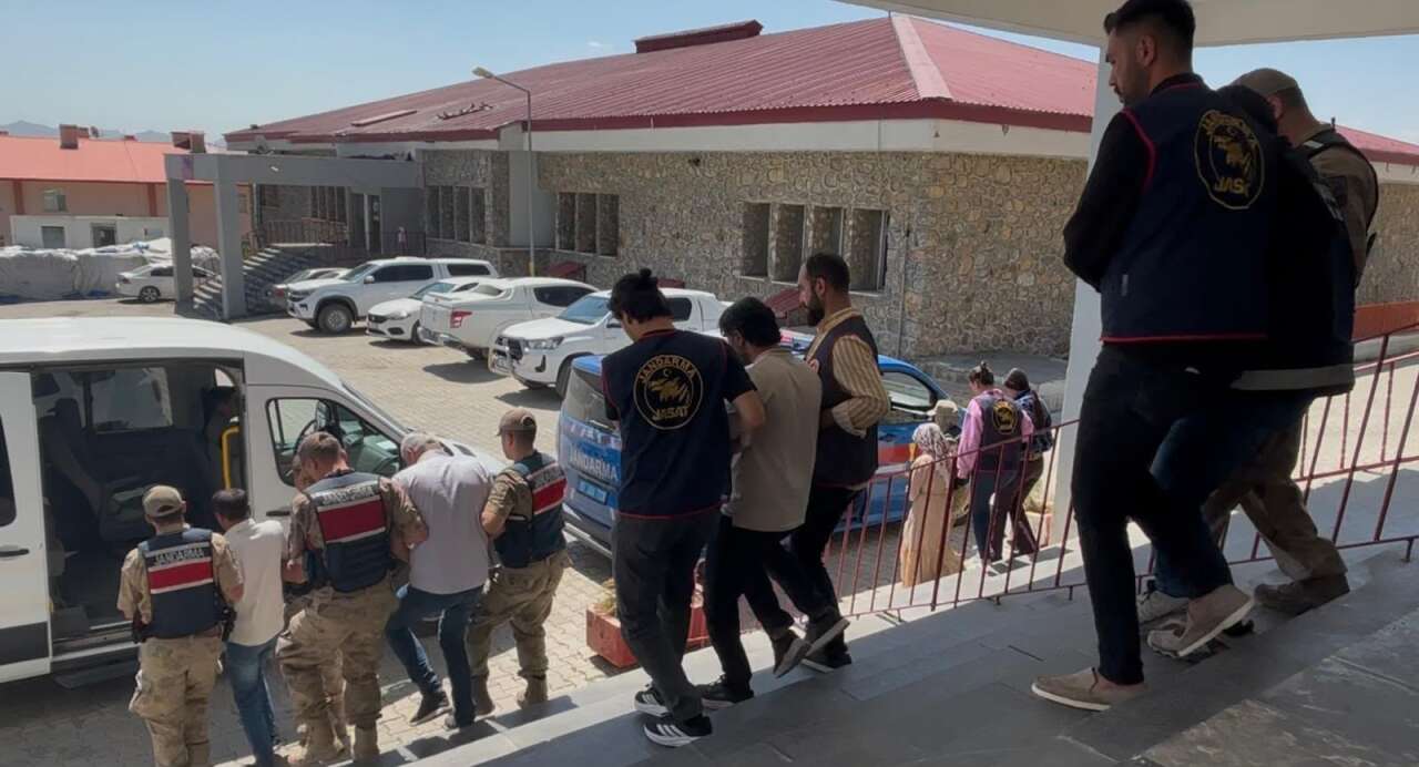 İki çocuğun ölümü cinayet çıktı! Biri 14, diğeri 4 yaşındaydı 10